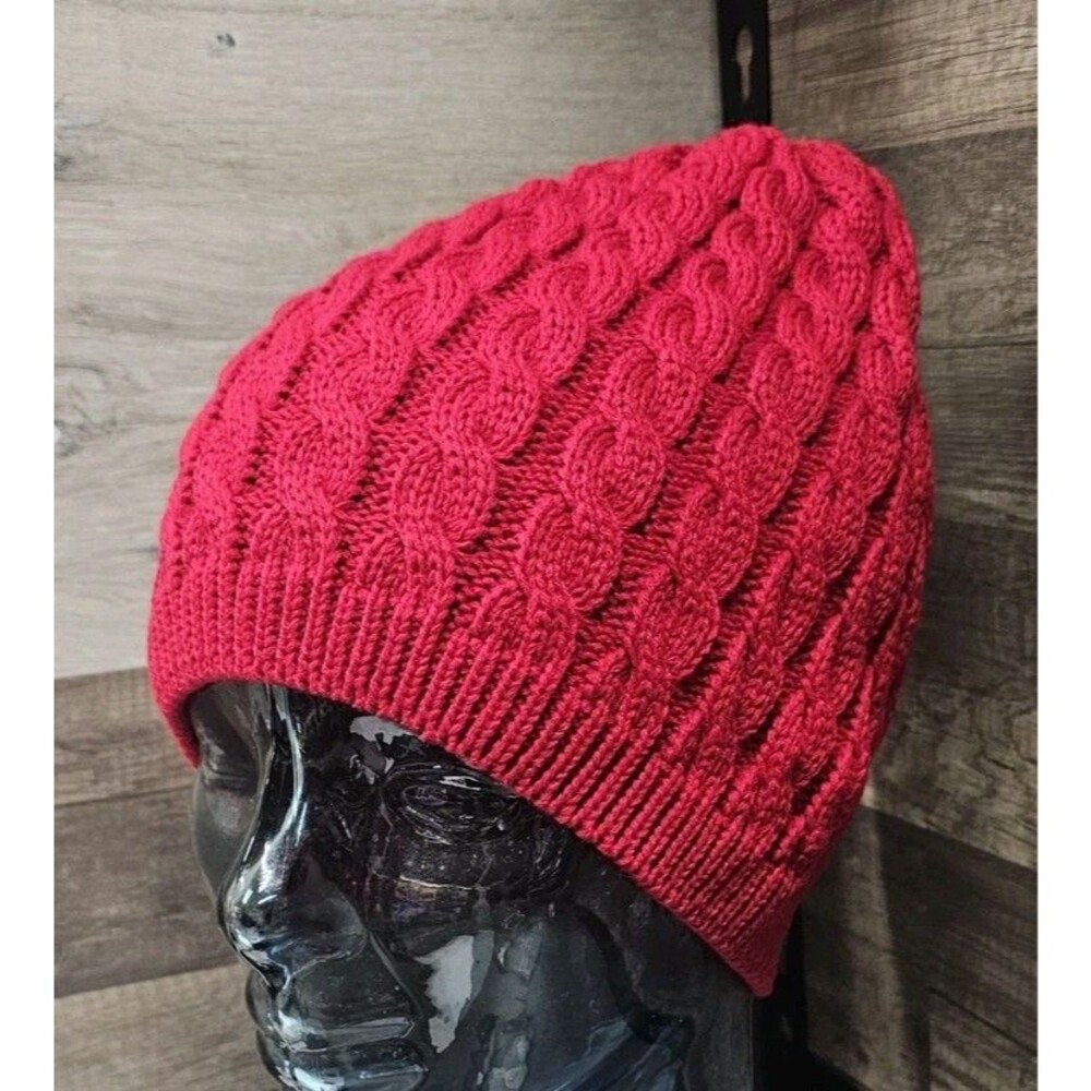 Richardson 138 RED Women's Cable Knit Beanie SMALL